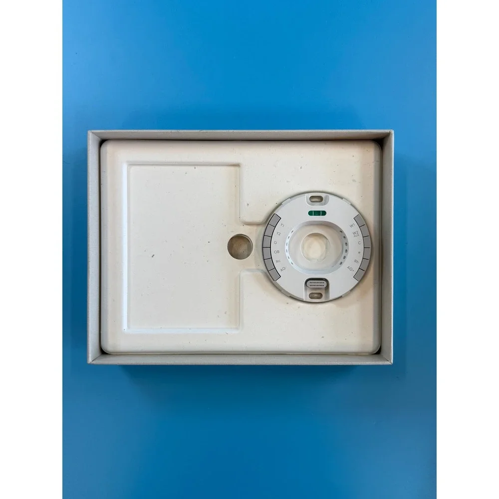 Google Nest Learning Thermostat 4th Gen G5AJK + 2nd Gen Sensor GJQ8U — Used